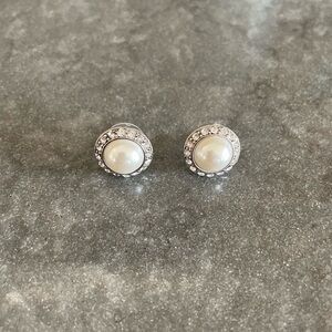 Elegant Silver and Pearl Stud Earrings